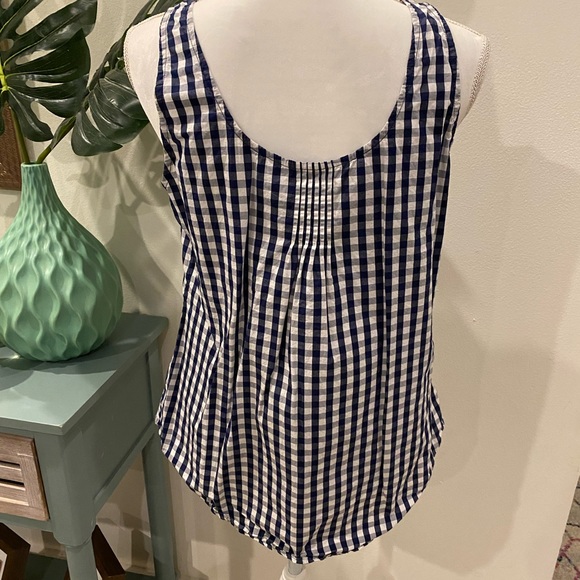 Vineyard Vines double layer navy top size M - Picture 5 of 9